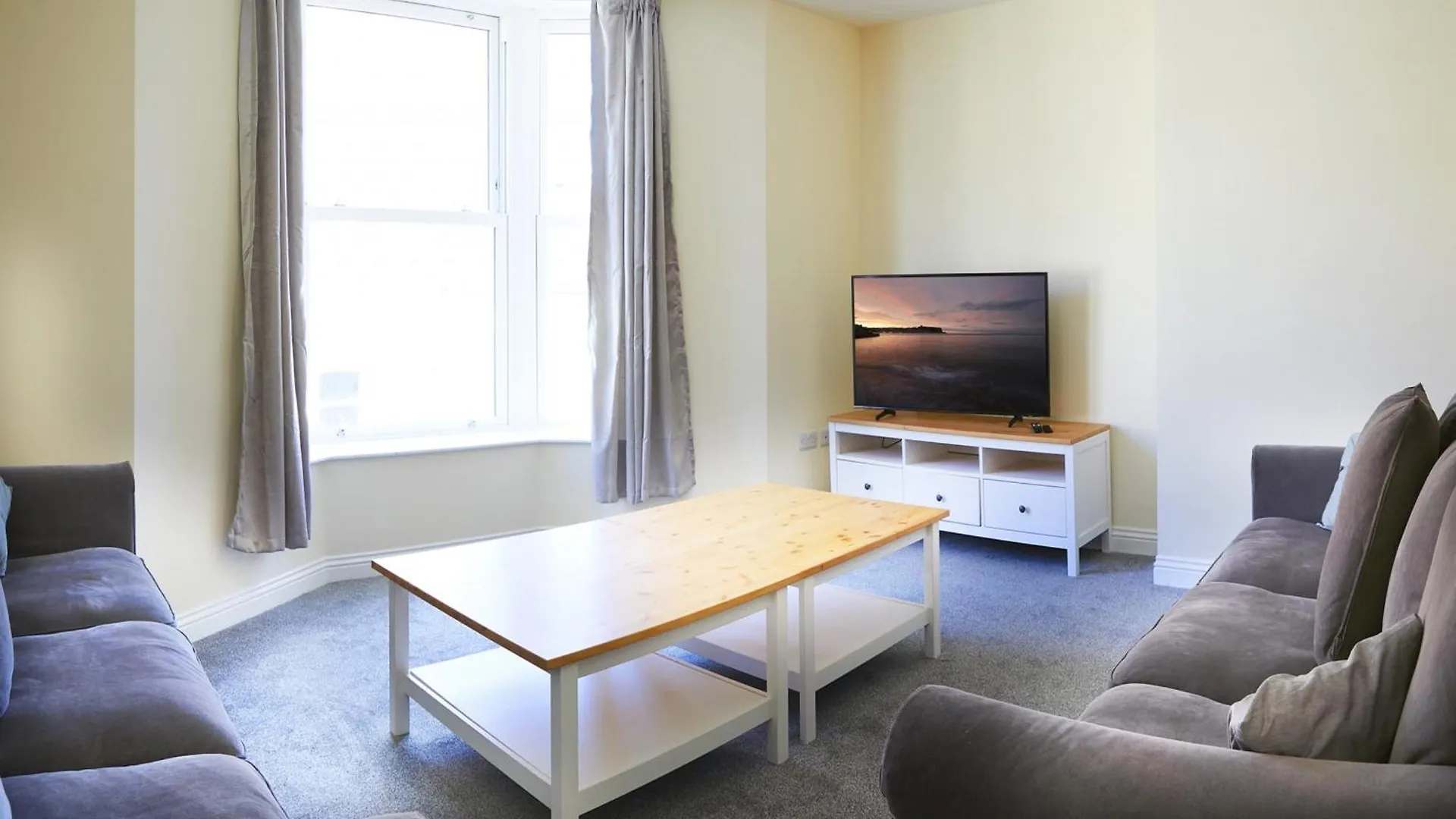 25 Newborough By Stay In Scarborough